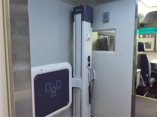 移動(dòng)醫(yī)療新篇章 多樣化體檢車助力健康中國(guó)